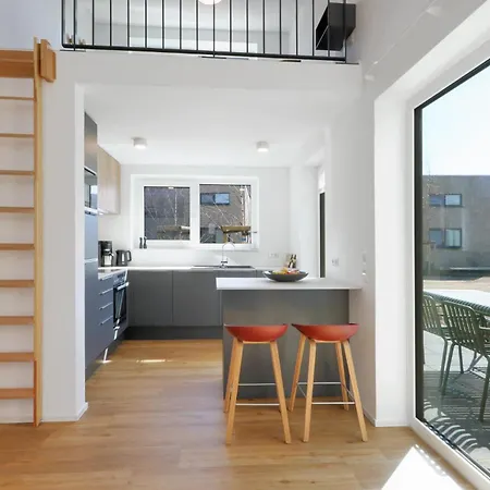 Cozy In Lembruch-duemmer With Kitchen *